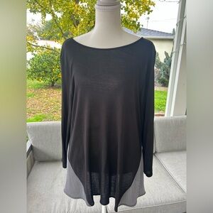 Ann Taylor Black and White Long Sleeve Top